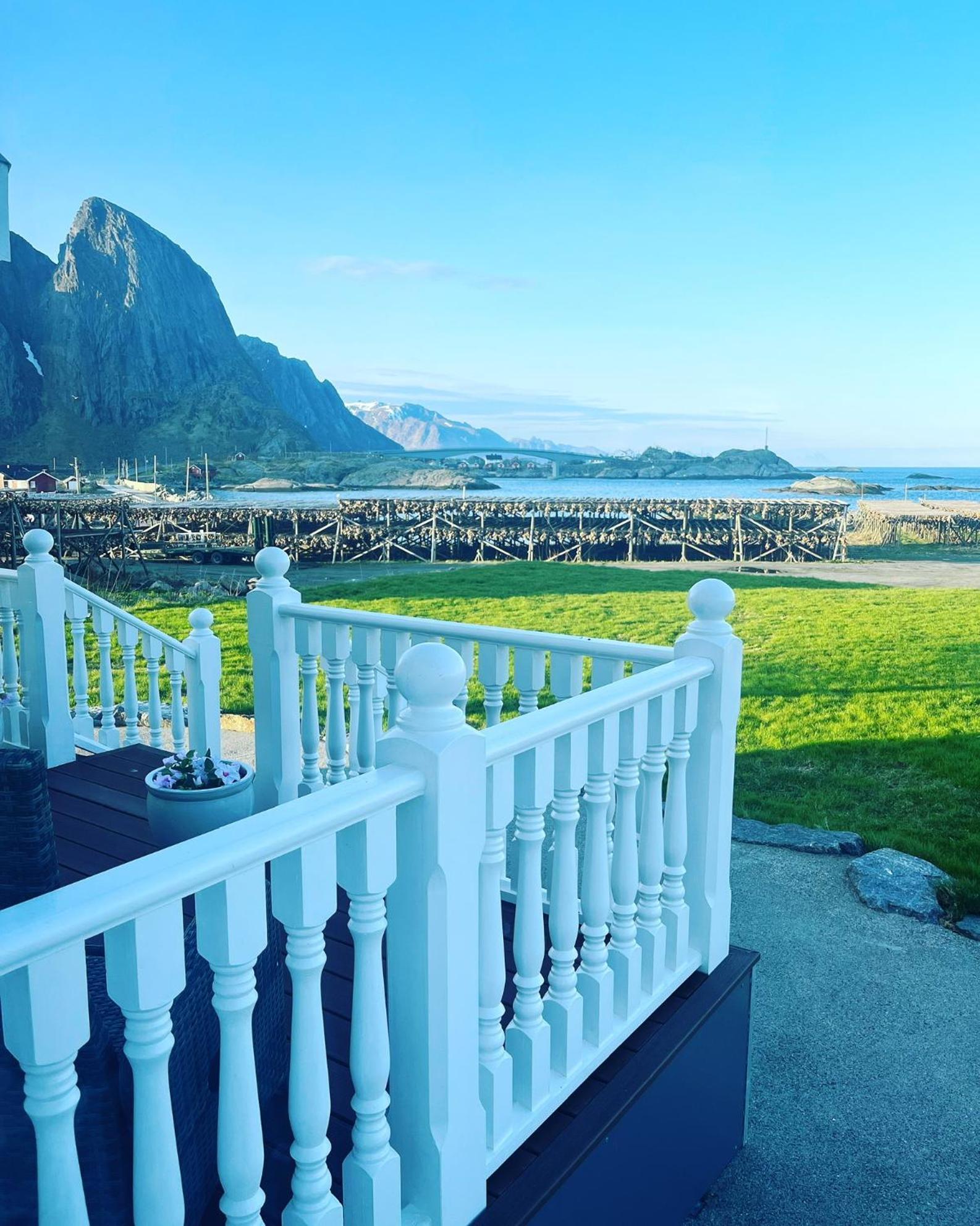 Lofoten Suite Apartments - Rostad Retro Rorbuer Reine Exterior foto
